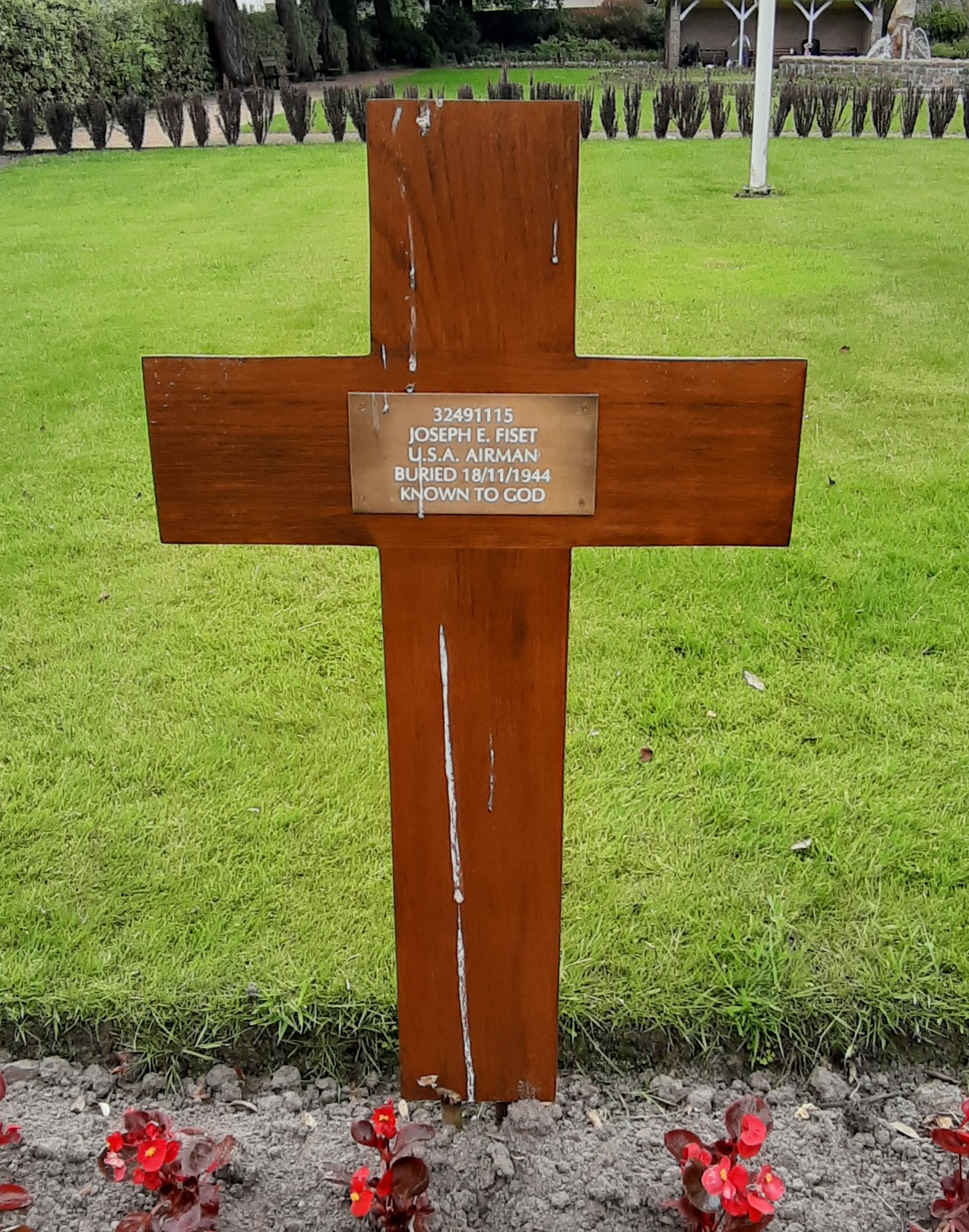 Joseph_E_Fiset_Jersey