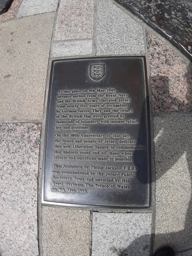Liberation_Square_Memorial_Jersey2