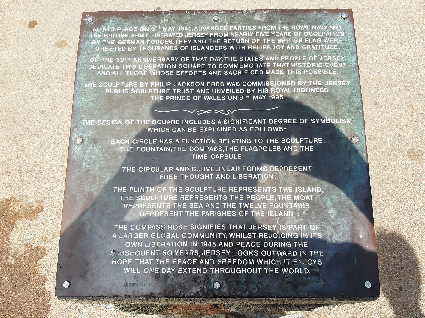 Liberation_Square_Memorial_Jersey3