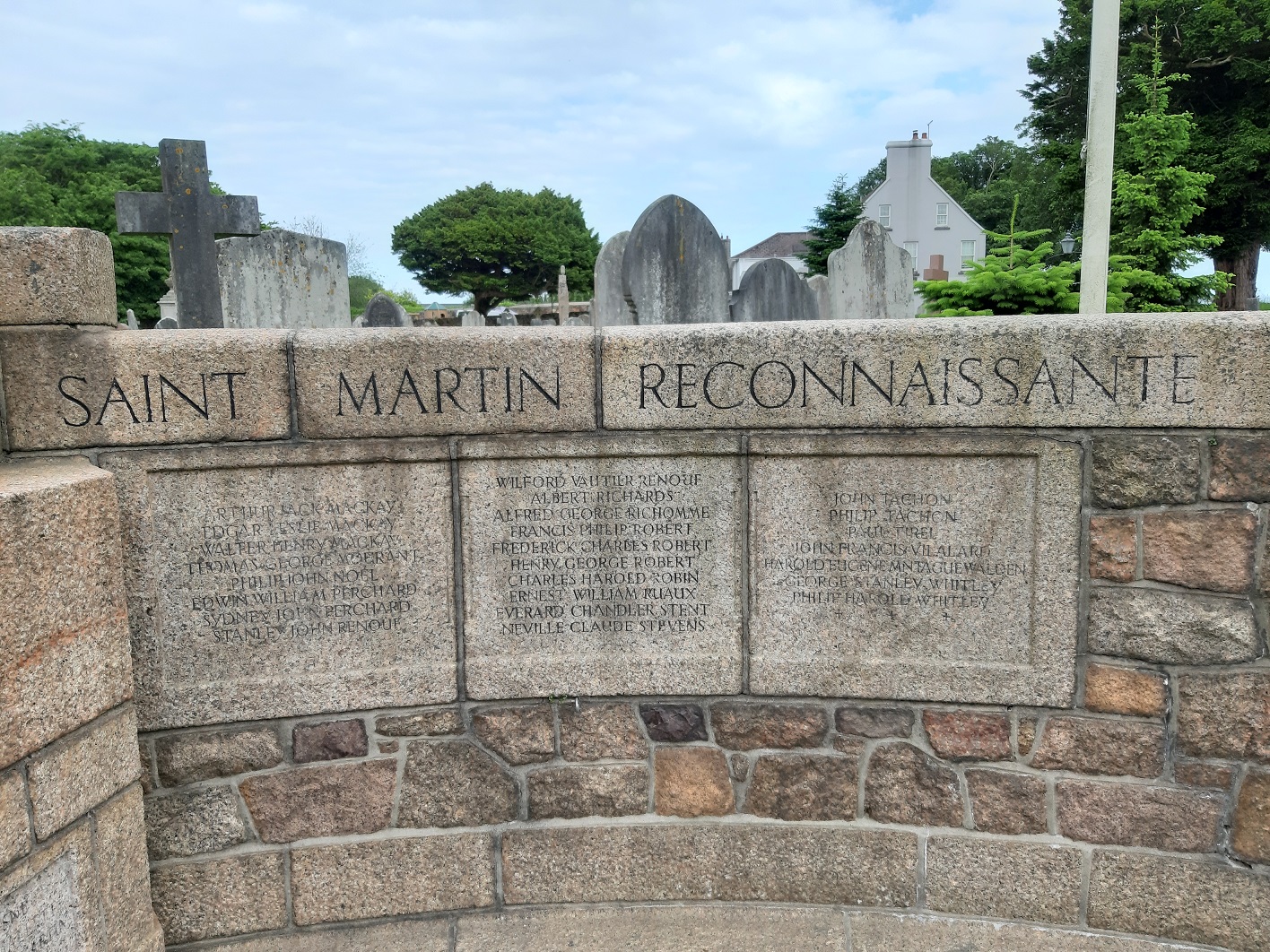 St_Martins_War_Memorial_3