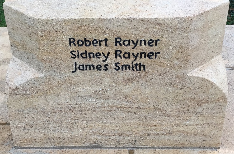 Wreningham_War_Memorial2