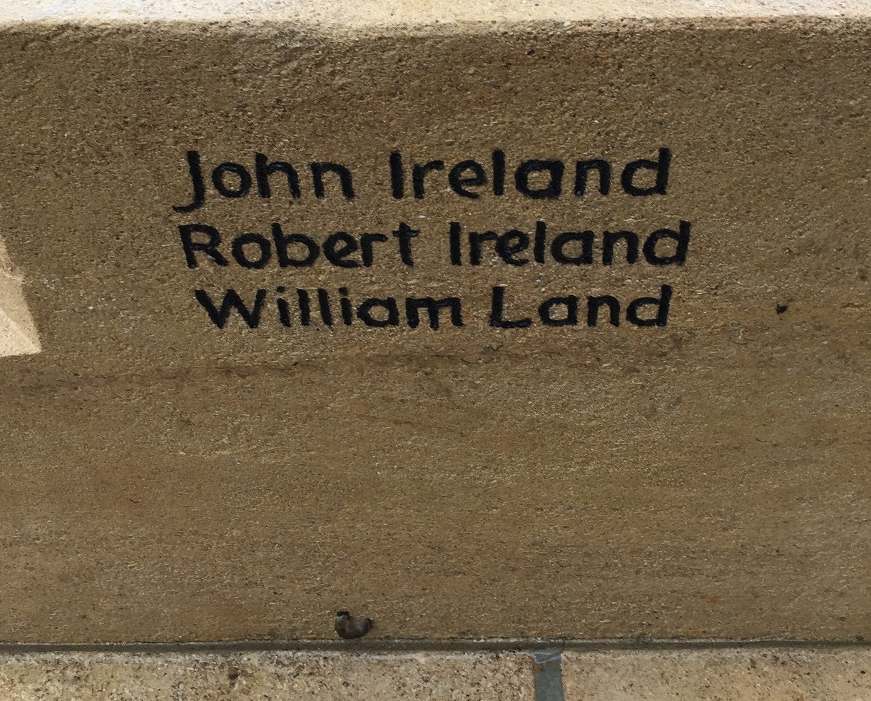 Wreningham_War_Memorial4